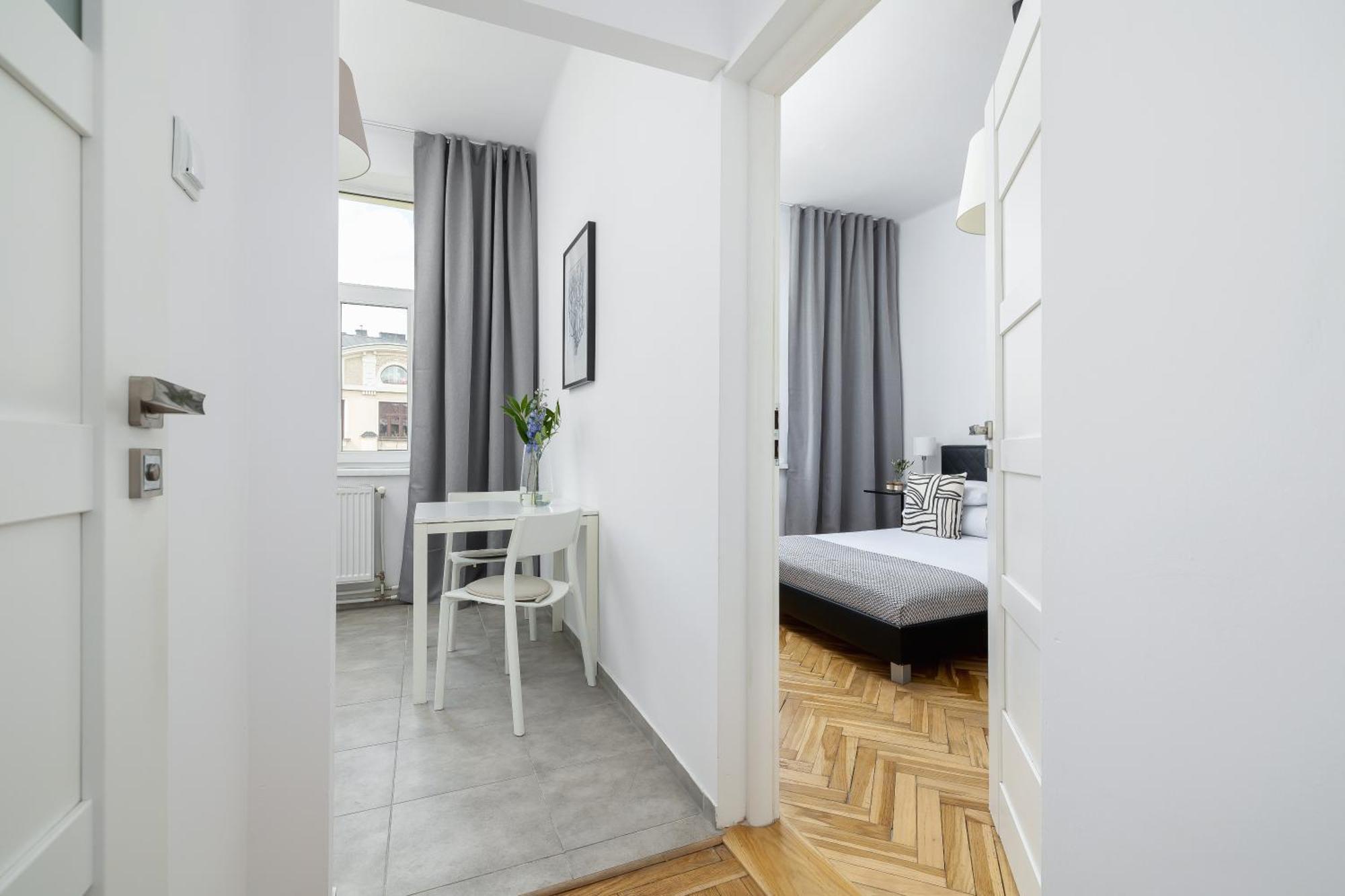 1-Bedroom Apartment - Dluga 65 Street Cracovie Extérieur photo