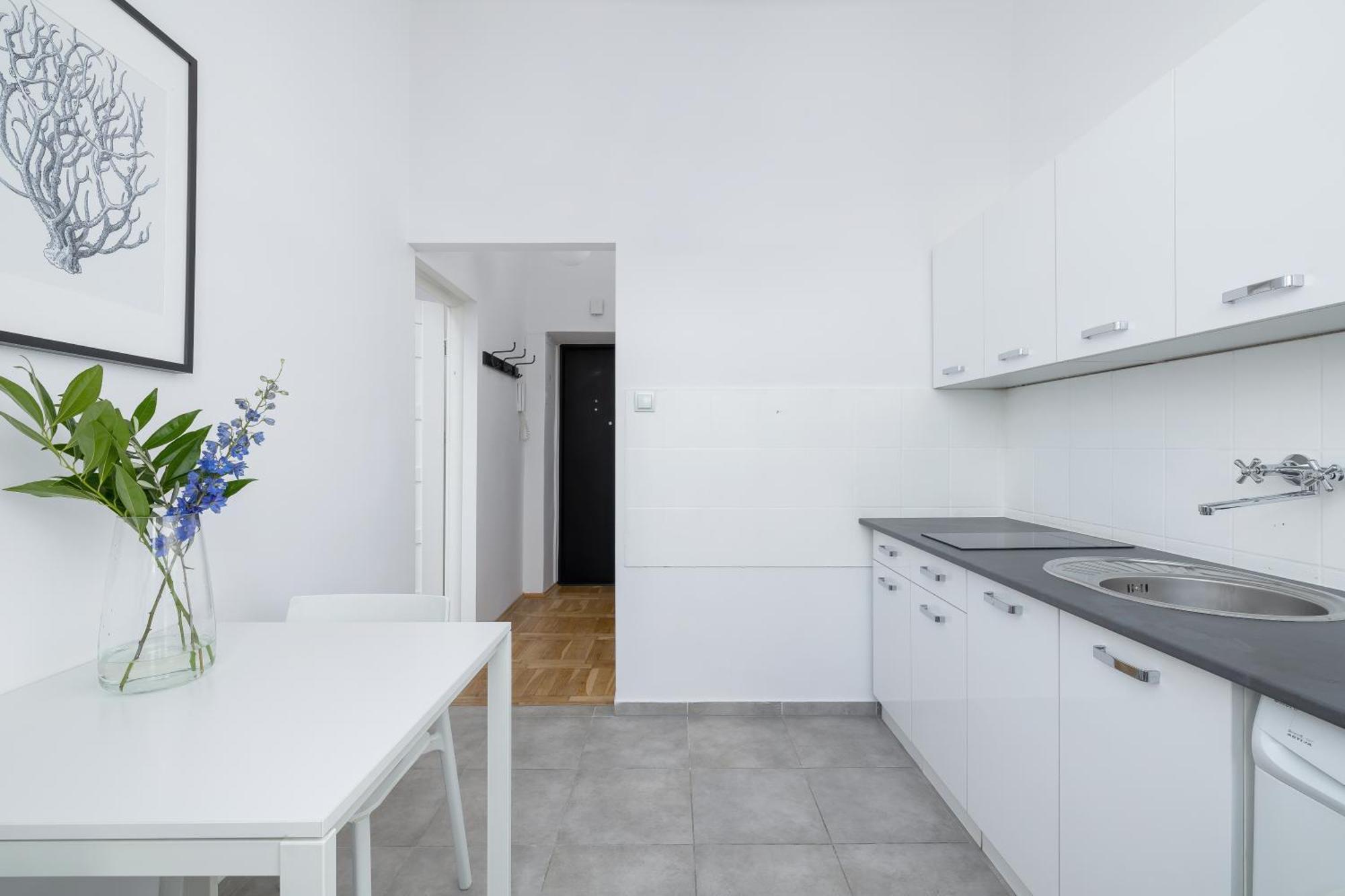 1-Bedroom Apartment - Dluga 65 Street Cracovie Extérieur photo