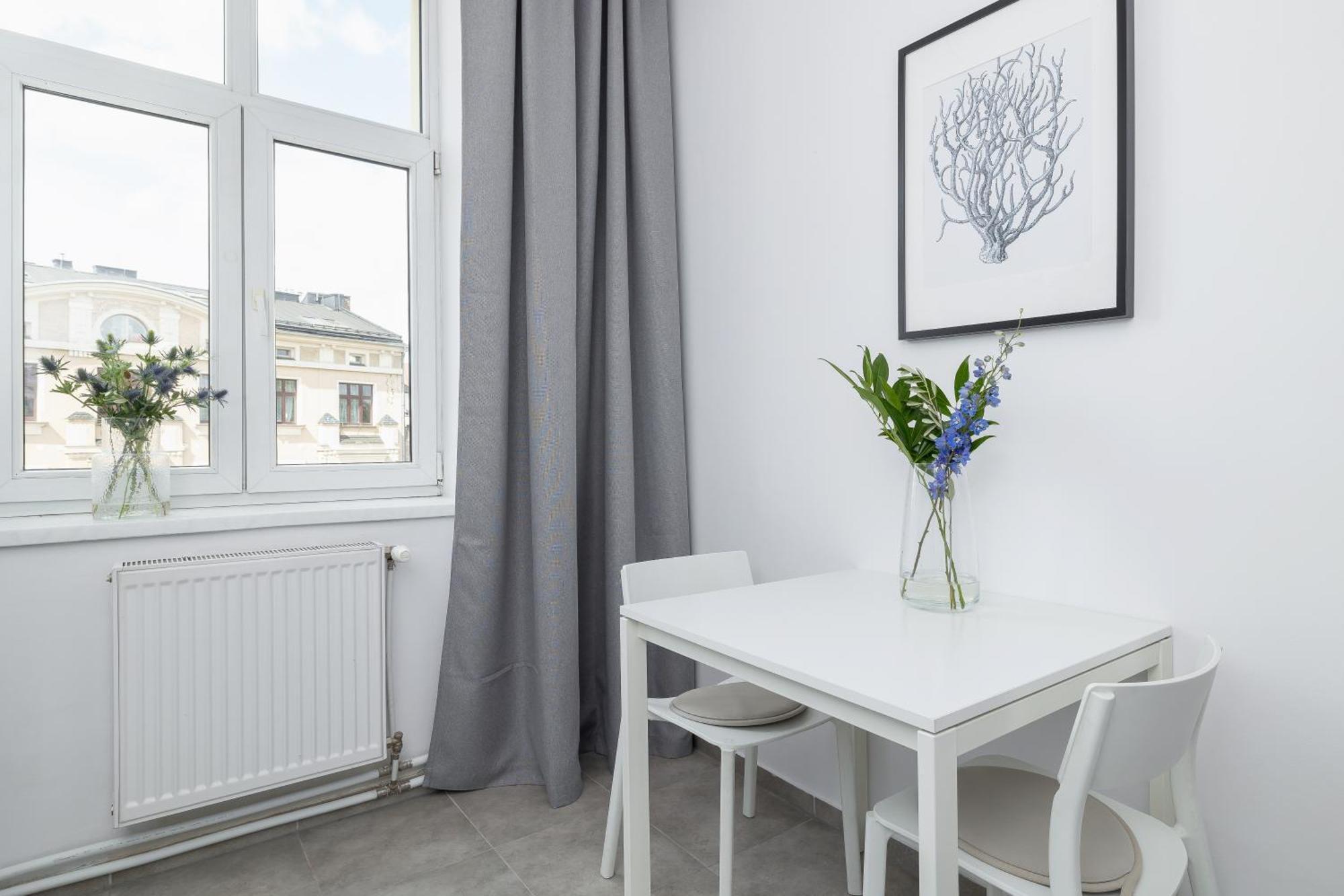 1-Bedroom Apartment - Dluga 65 Street Cracovie Extérieur photo