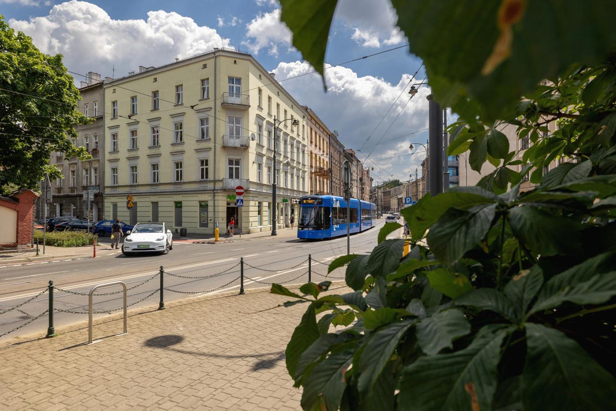 1-Bedroom Apartment - Dluga 65 Street Cracovie Extérieur photo